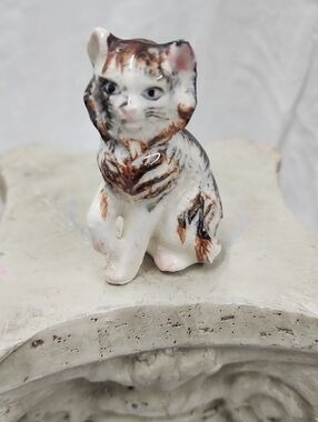Vintage Tabby Cat Ceramic Salt Shaker